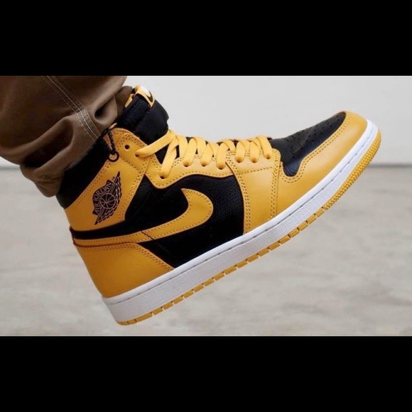 Nike Jordan 1 2021 retro - Picture 13 of 15